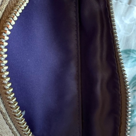 Coach Grey Silver Signature Poppy Crossbody Bag - Picture 10 of 12